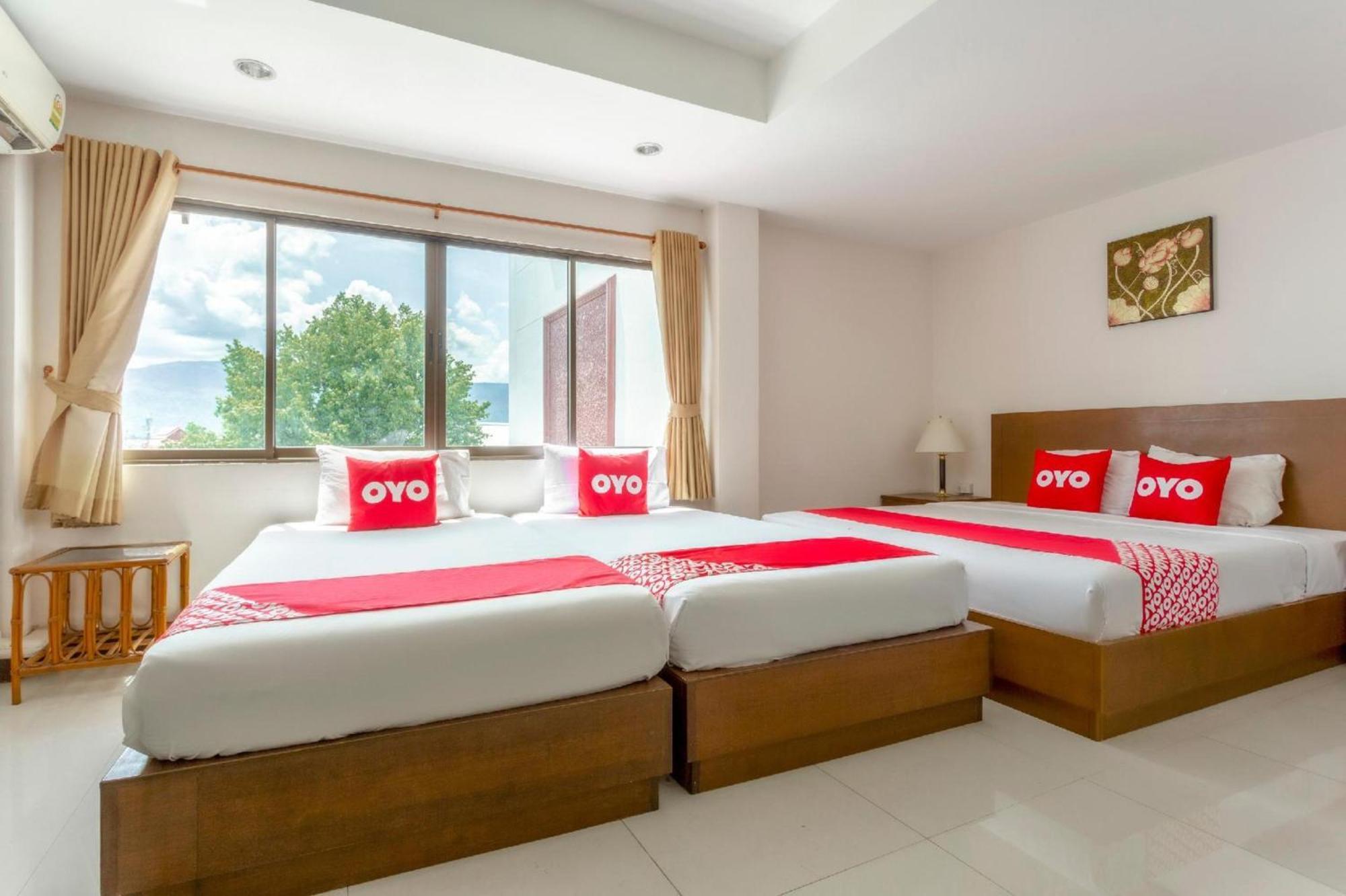 Super Oyo 1096 Winner Inn Hotel Chiang Mai Exterior photo
