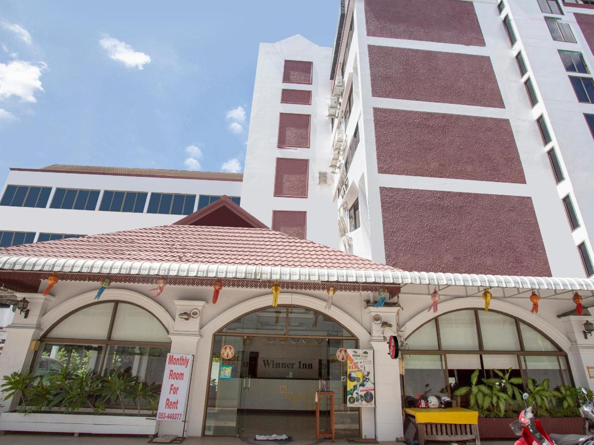 Super Oyo 1096 Winner Inn Hotel Chiang Mai Exterior photo